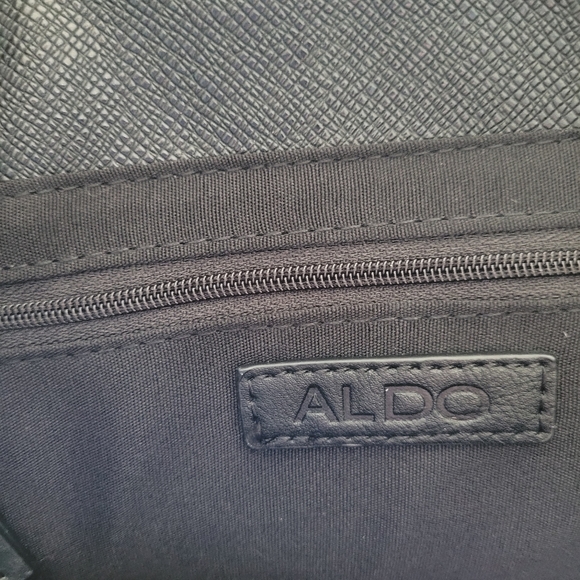 Aldo Messenger Laptop Bag - Picture 5 of 7